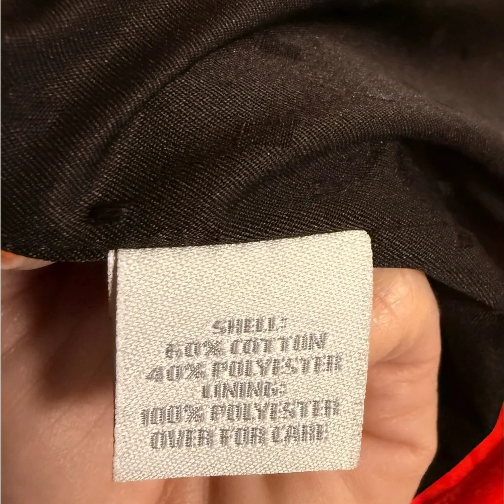 Relativity Vibrant Red with Black Detail - Picture 5 of 6